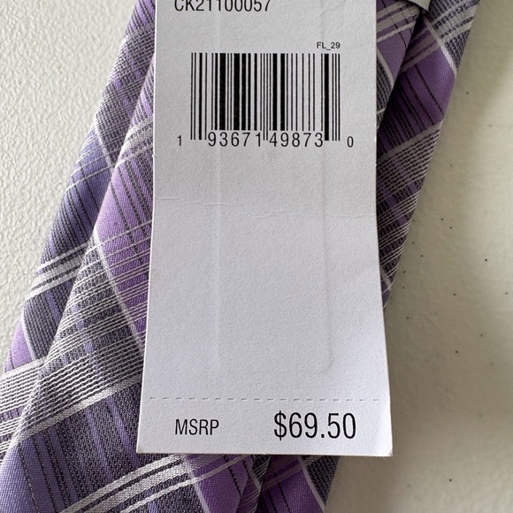 Calvin Klein Silk Blend Lavender Tie NWT $70 Office Career Church Prom Party - Picture 3 of 4
